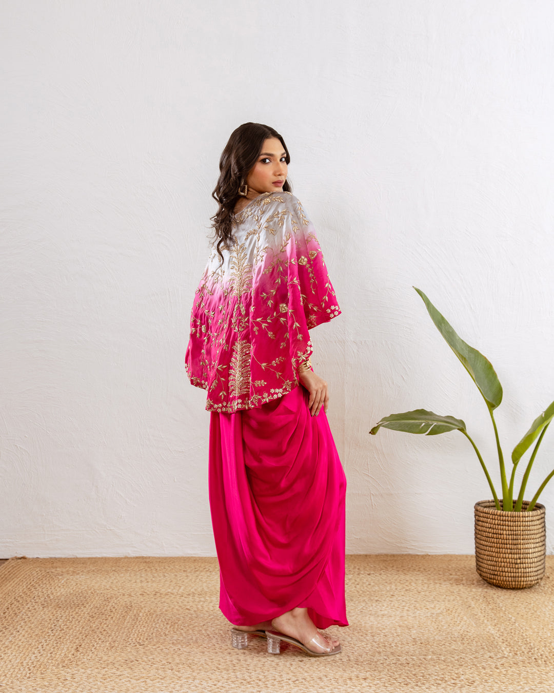 MANNAT CAPE SET