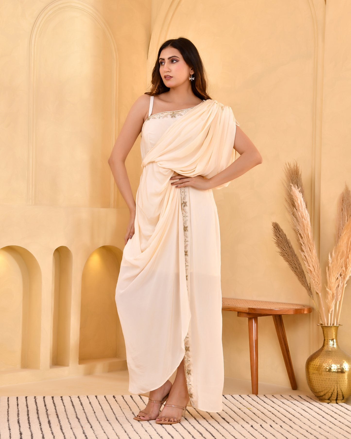CARAMEL ONE SHOULDER DRAPE