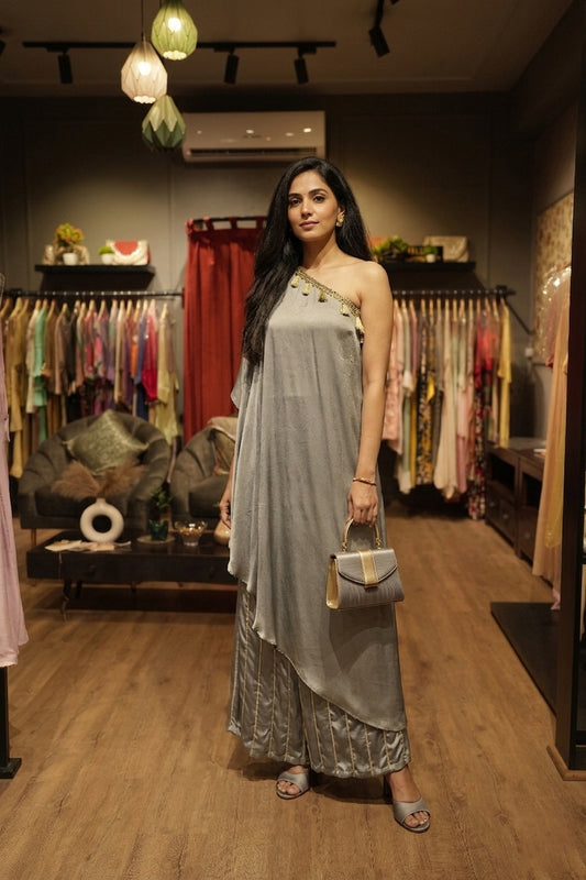 GALAXY ONE SHOULDER SET