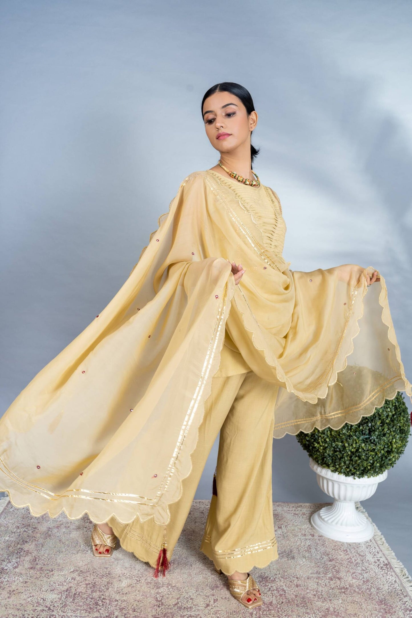 CHAAND SUIT SET
